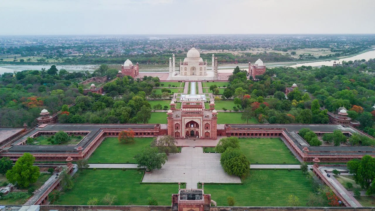 Taj Mahal Tour